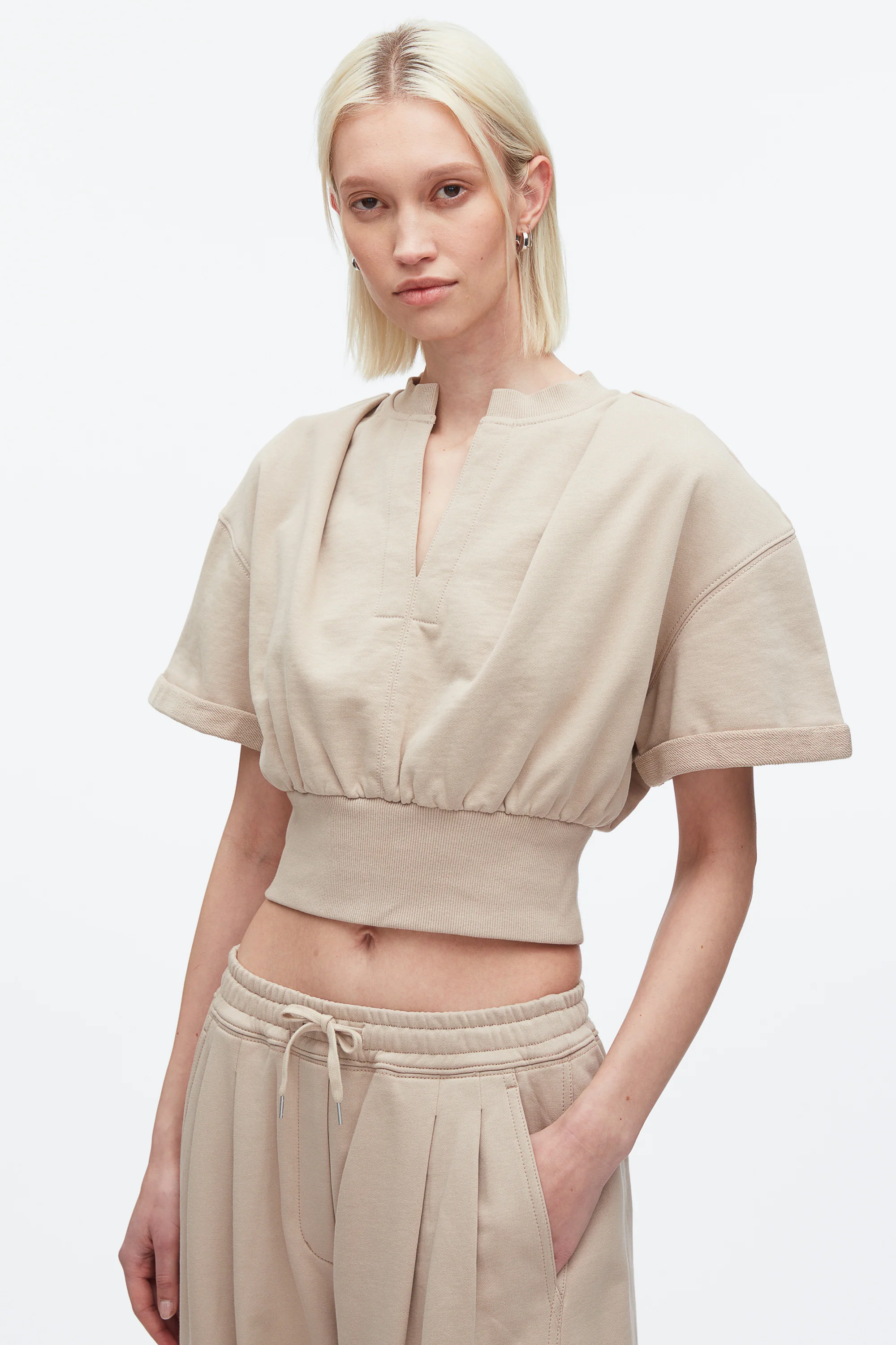 Cropped Sweatshirt - Image 8