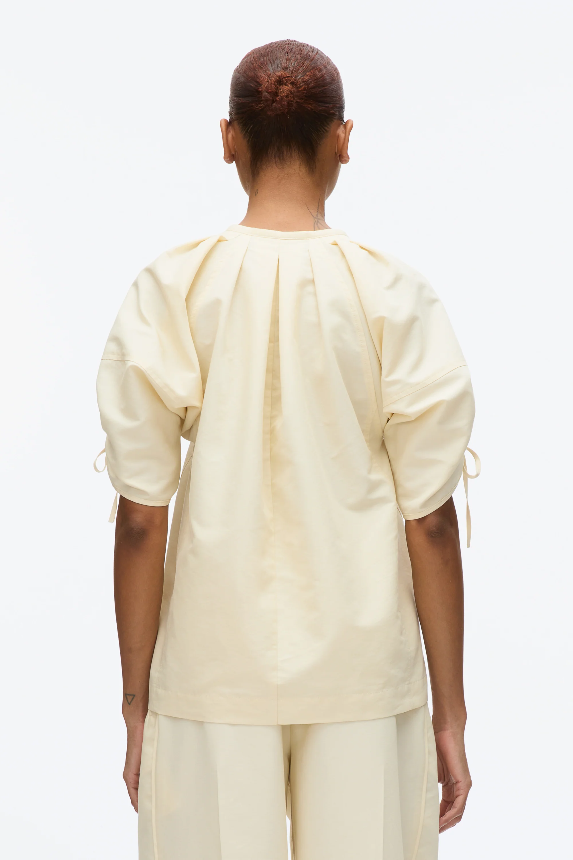 Gathered Sleeve Band Collar Top - Image 12