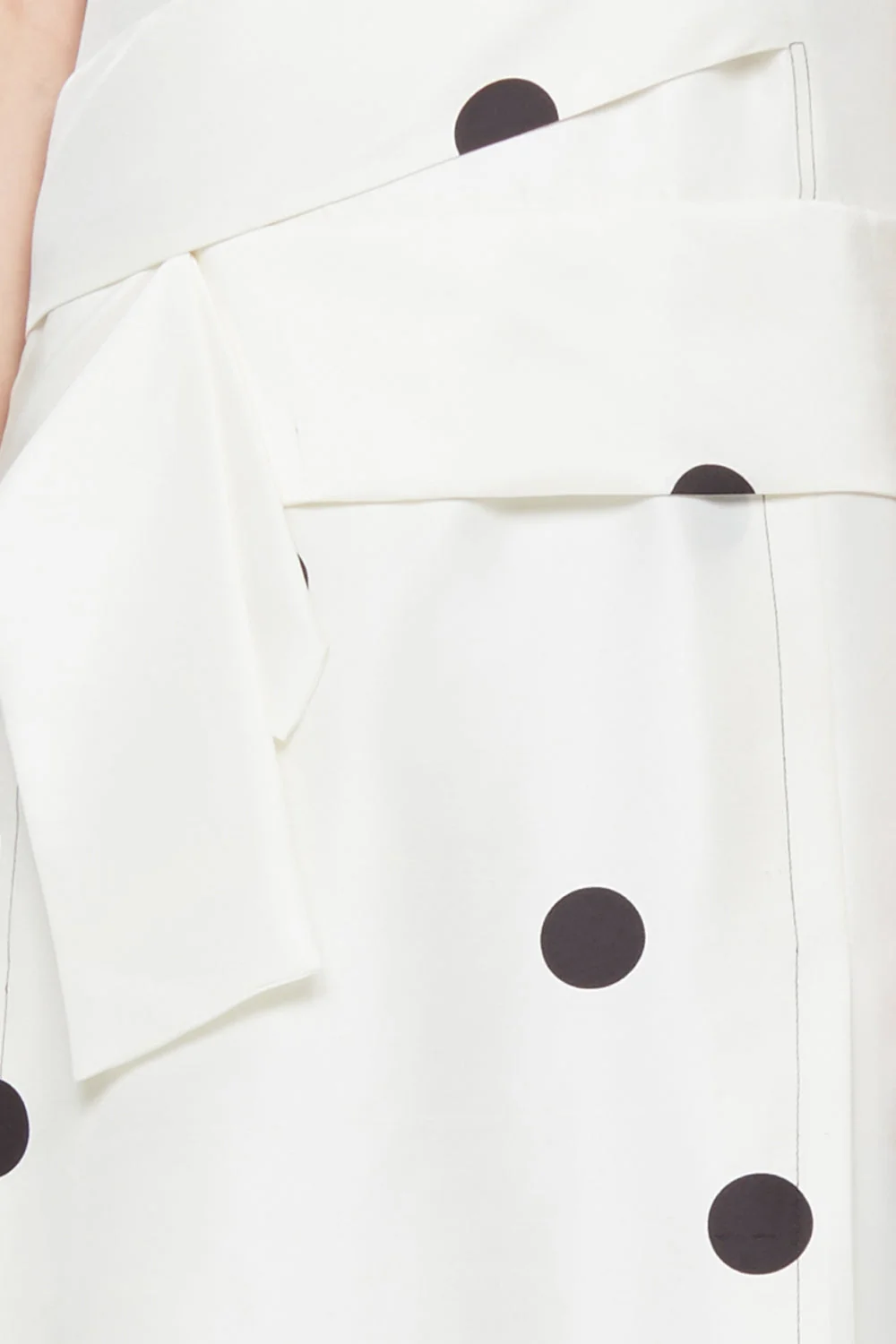 Ss Dot Print Cross Strapped Dr - Image 6
